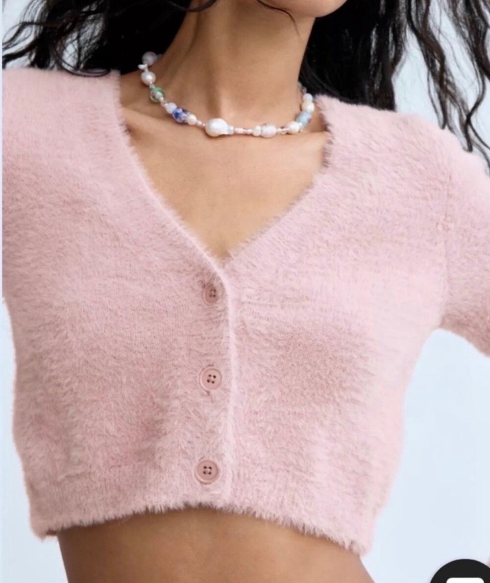 Aritzia Sunday Best Reese Cropped Cardigan in Ballerina pink Size M.